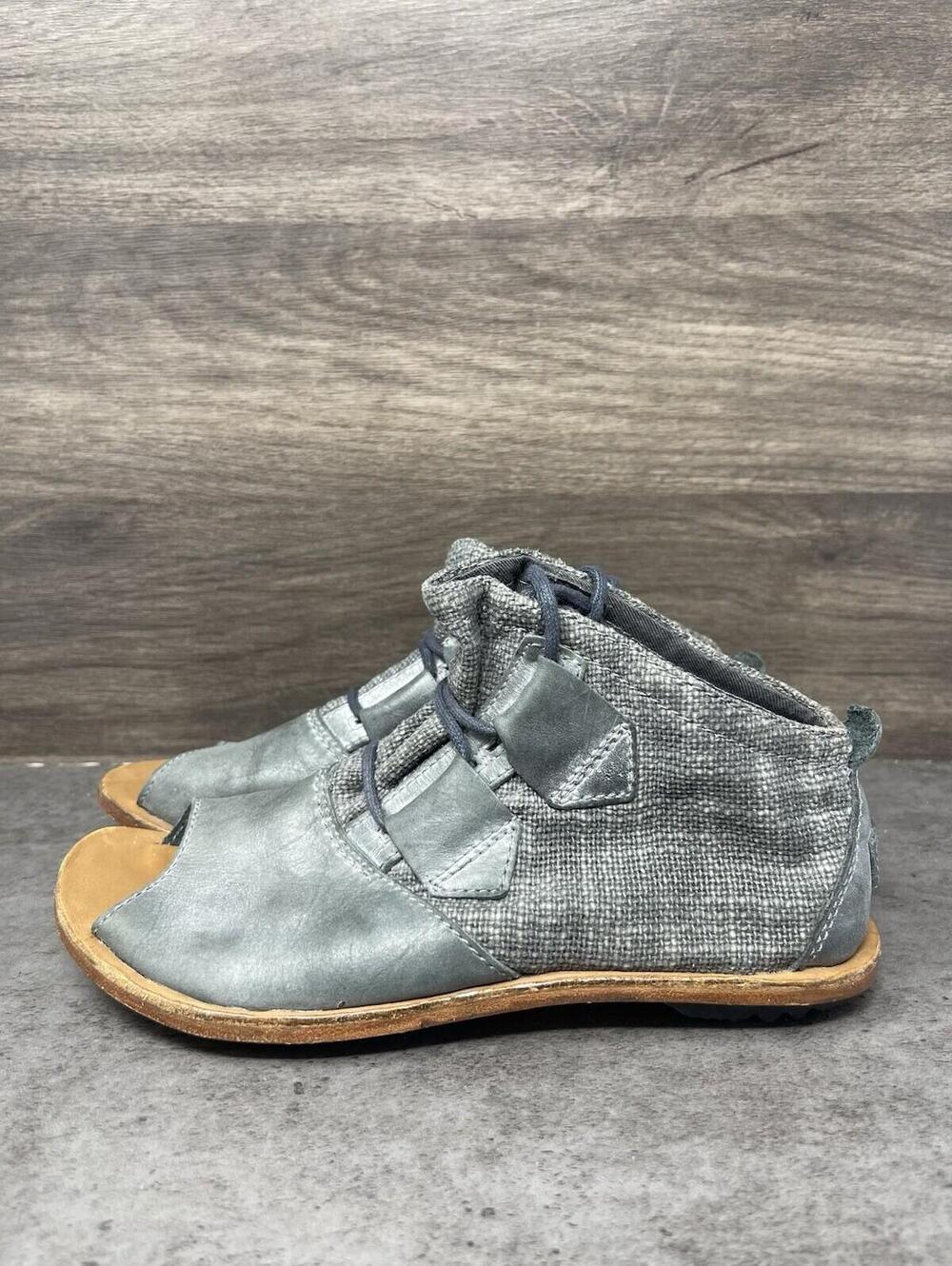 SOREL Lake Ankle Booties Peep Toe Womens Size 5 Grey Leather Lace Up